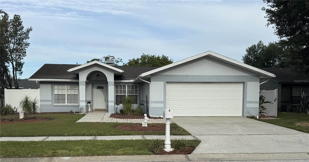 1915 CHENEY COURT LUTZ, FL 33549