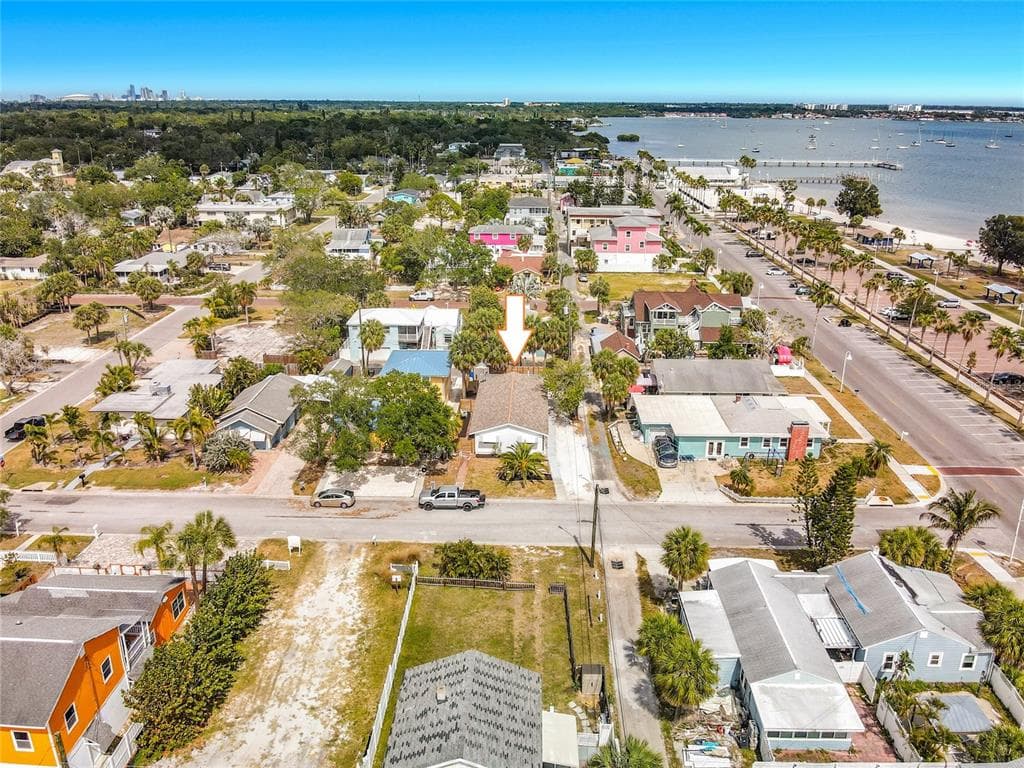 3120 DUPONT STREET S GULFPORT, FL 33707