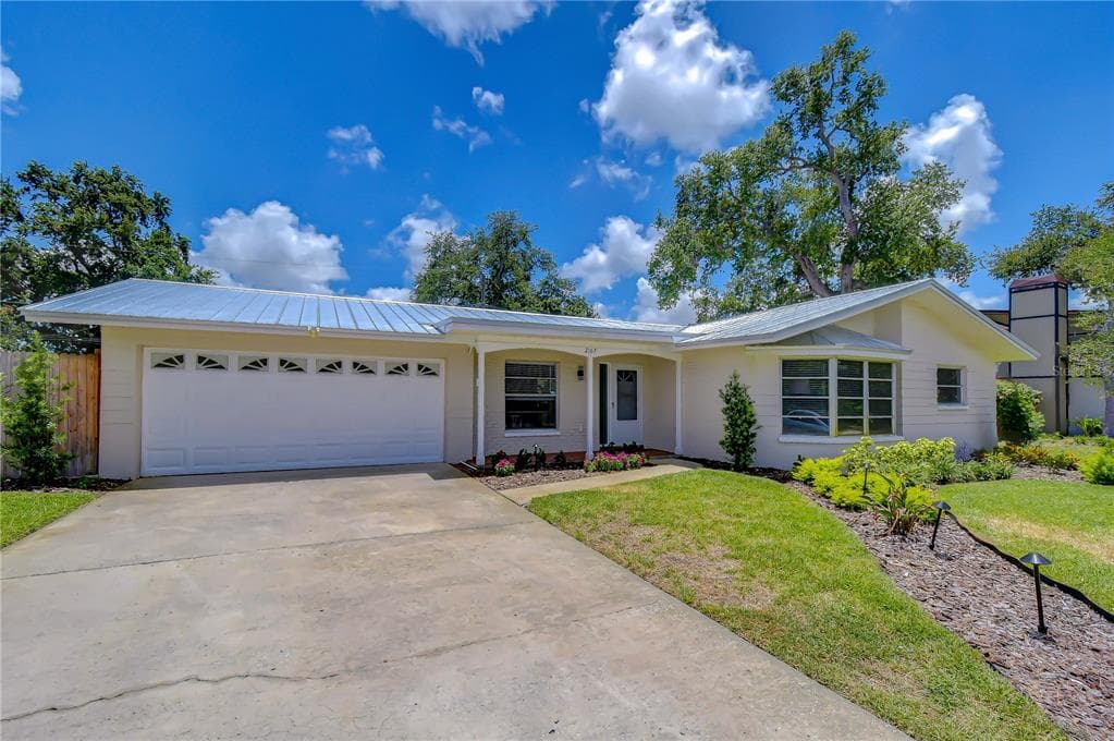 2167 LAKEVIEW ROAD CLEARWATER, FL 33764