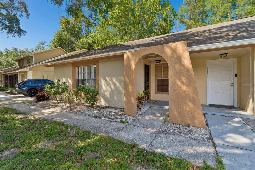 3410 LAUREL DALE DRIVE TAMPA, FL 33618