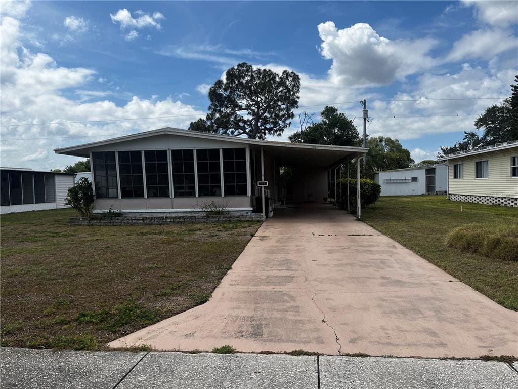 192 PHILADELPHIA BOULEVARD UNIT 9 PALM HARBOR, FL 34684