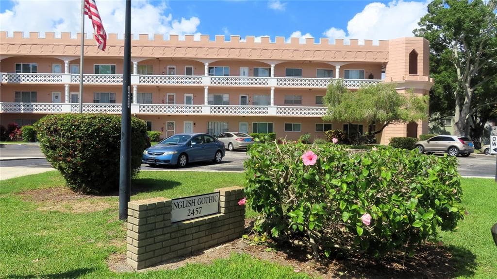 2457 ECUADORIAN WAY UNIT 85