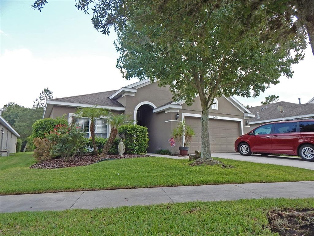 6433 BRIDGECREST DRIVE LITHIA, FL 33547