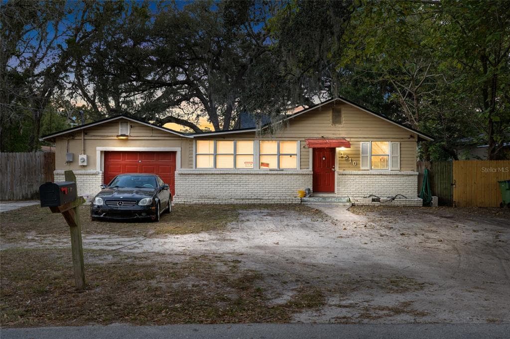 1510 E 99TH AVENUE TAMPA, FL 33612
