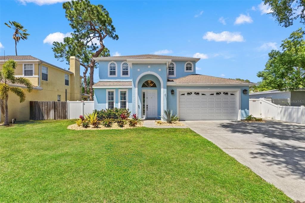 4113 W KNIGHTS AVENUE TAMPA, FL 33611