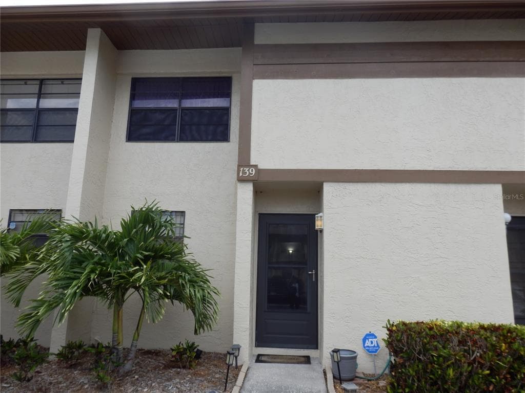 9209 SEMINOLE BOULEVARD UNIT 139 SEMINOLE, FL 33772