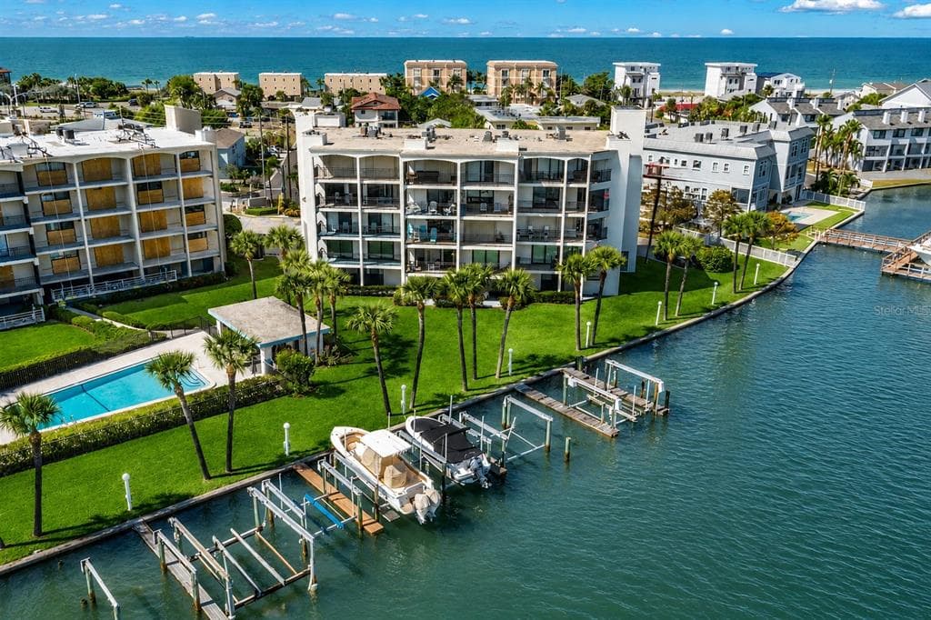 9825 HARRELL AVENUE UNIT 404 TREASURE ISLAND, FL 33706