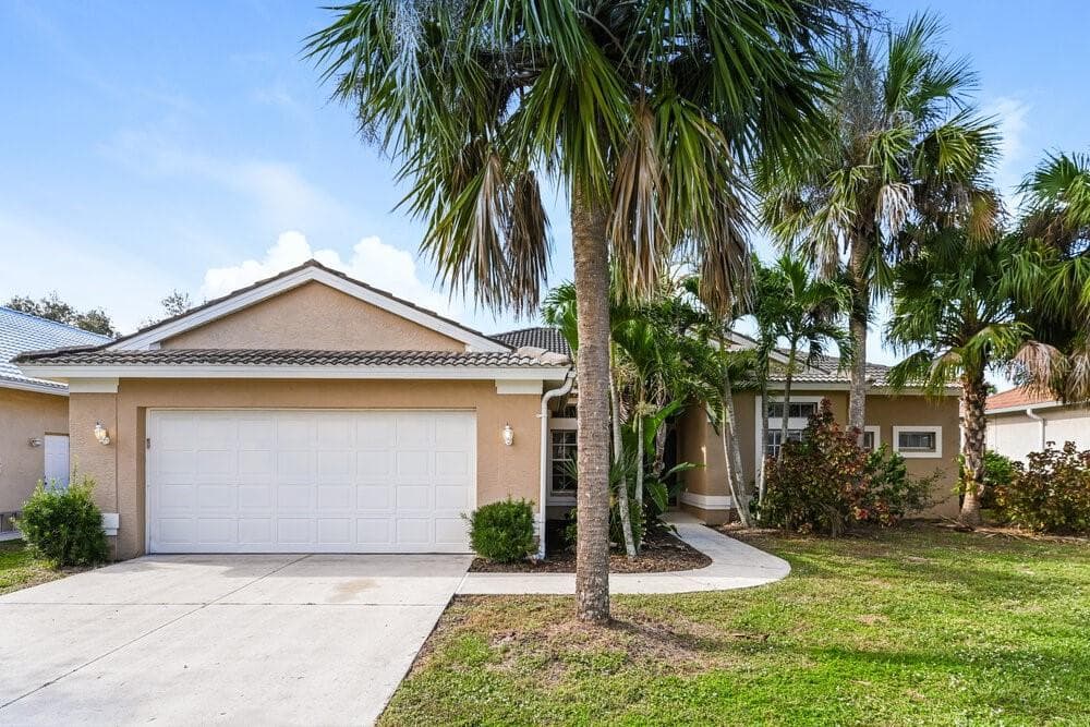 12797 VISTA PINE CIRCLE FORT MYERS, FL 33913