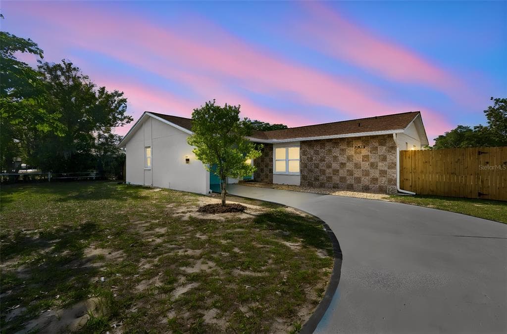 9015 FOREST OAKS BOULEVARD SPRING HILL, FL 34606