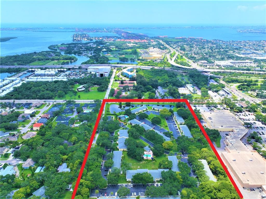 3001 58TH AVENUE S UNIT 610 ST PETERSBURG, FL 33712