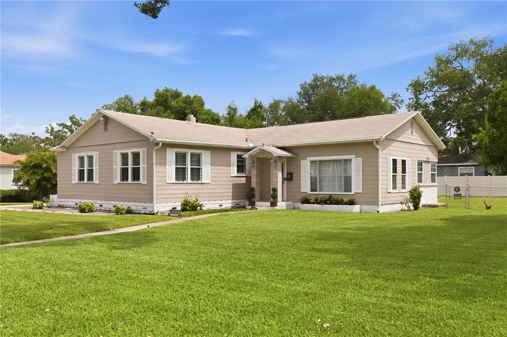 726 17TH AVENUE S ST PETERSBURG, FL 33701