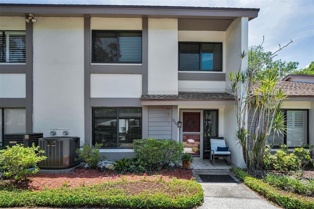 1720 CYPRESS TRACE DRIVE SAFETY HARBOR, FL 34695