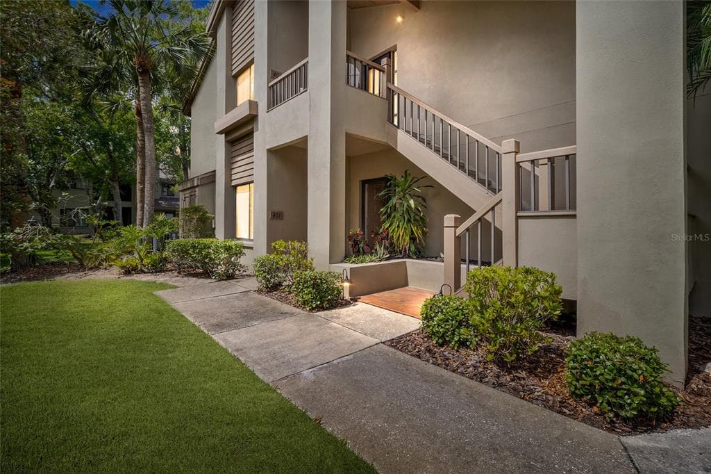 3016 LANDMARK BOULEVARD UNIT 401 PALM HARBOR, FL 34684