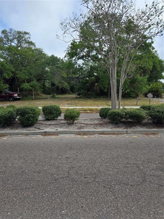 000 MARSHALL STREET CLEARWATER, FL 33755