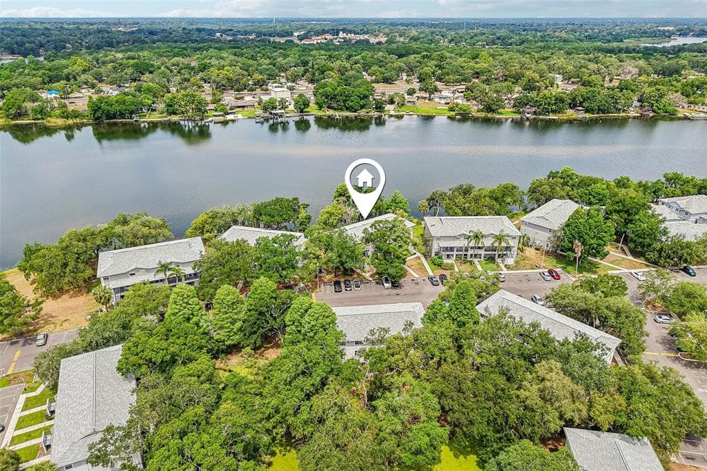 7192 E BANK DRIVE UNIT 7192 TAMPA, FL 33617
