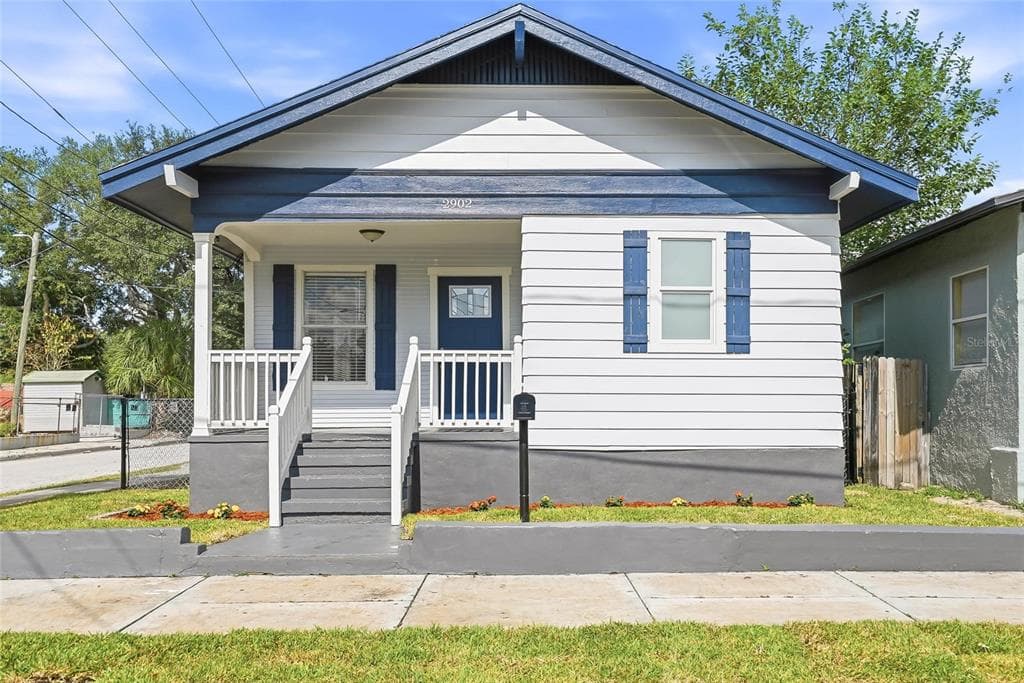 2902 SANCHEZ STREET TAMPA, FL 33605