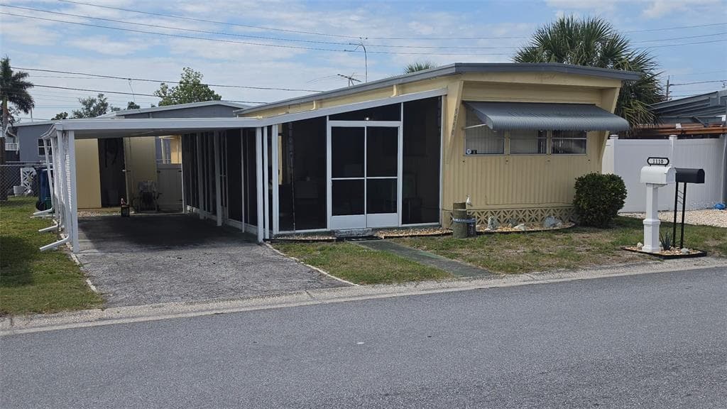 1110 49TH AVE DRIVE W BRADENTON, FL 34207