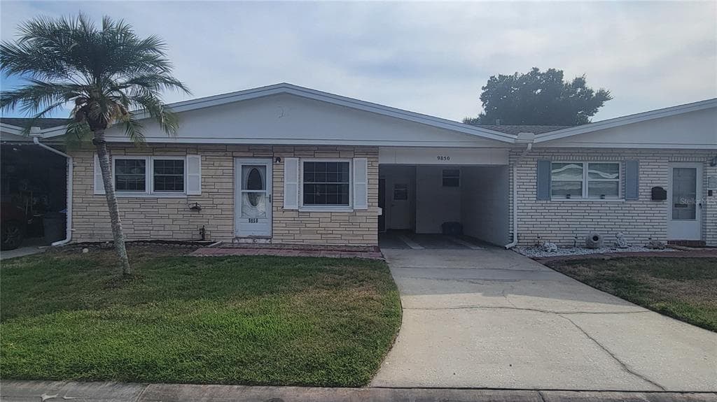 9850 LILY STREET N UNIT 117 PINELLAS PARK, FL 33782