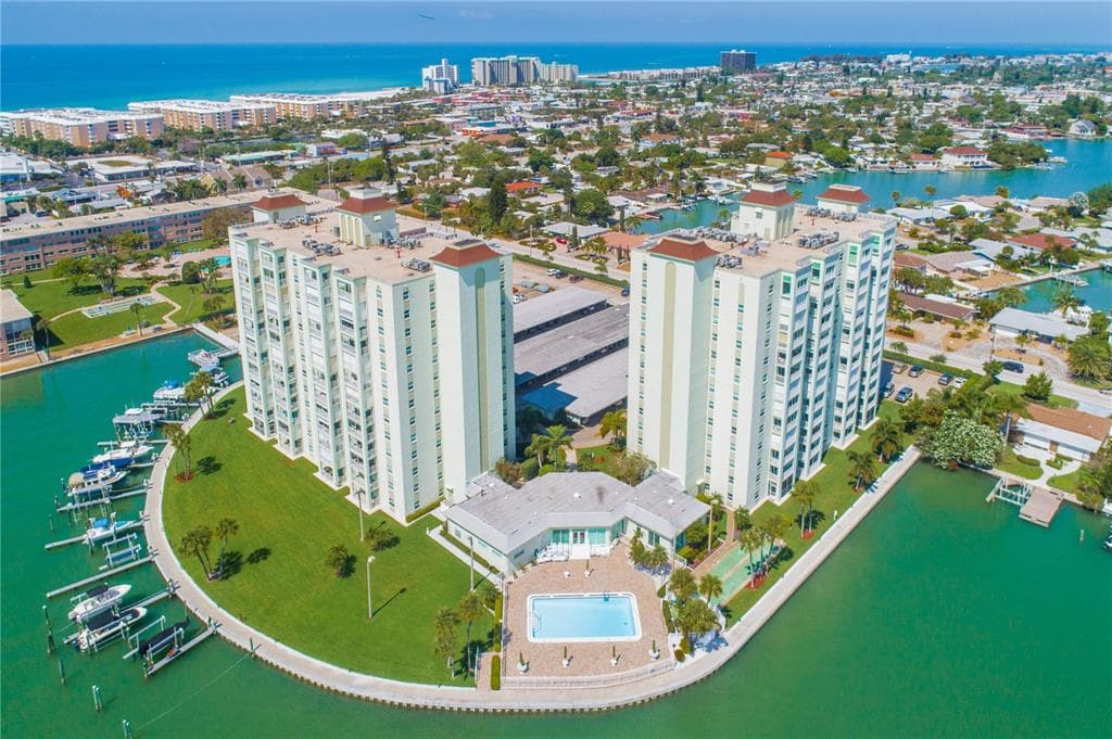 420 64TH AVENUE UNIT 1103 ST PETE BEACH, FL 33706