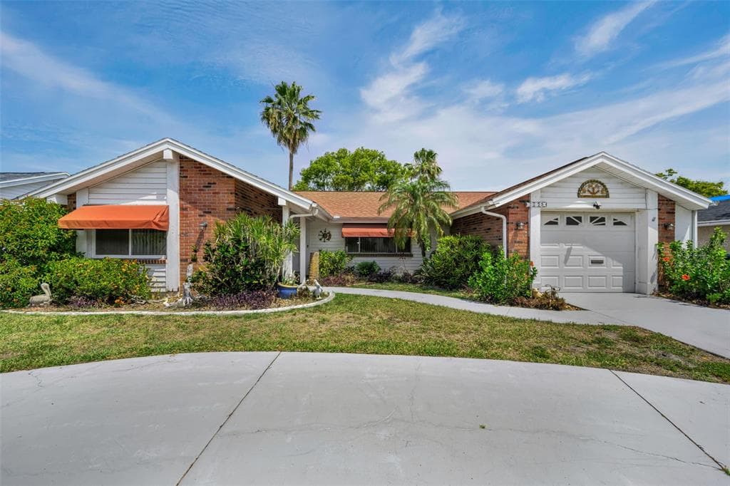 3325 HONEYMOON LANE HOLIDAY, FL 34691