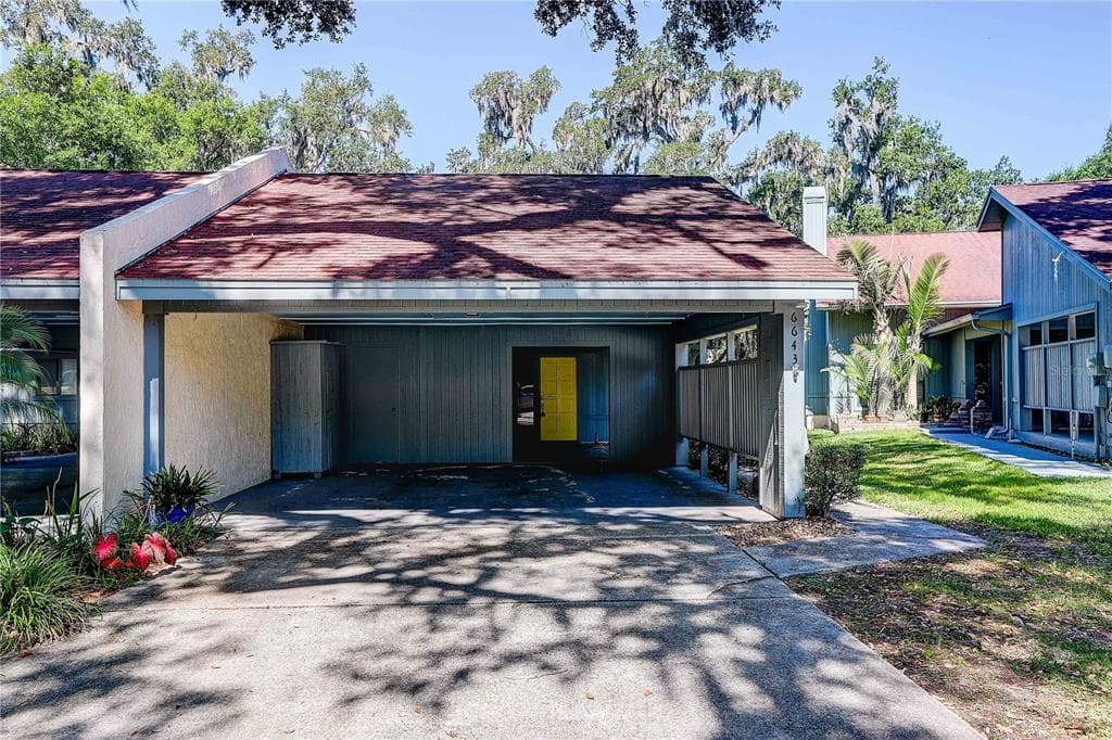 6643 TRAIL RIDGE DRIVE UNIT 00