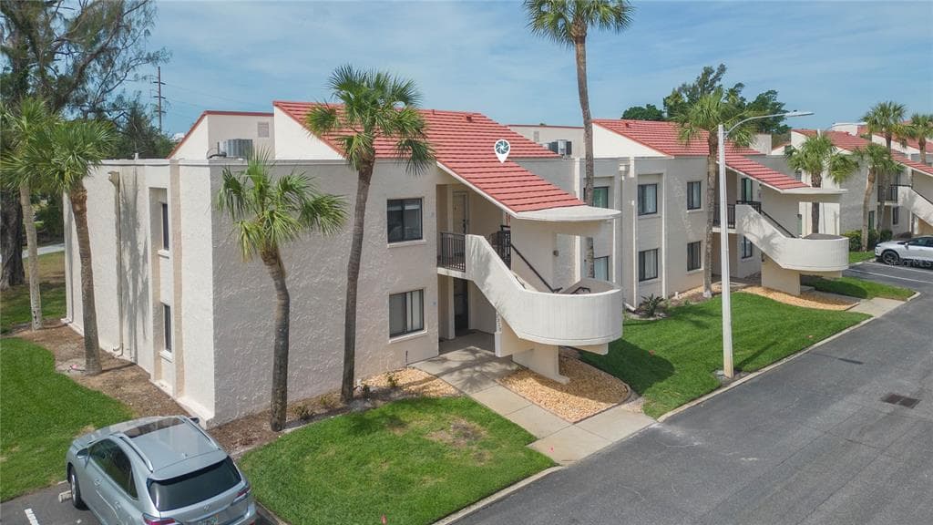 5510 PUERTA DEL SOL BOULEVARD S UNIT 232 ST PETERSBURG, FL 33715