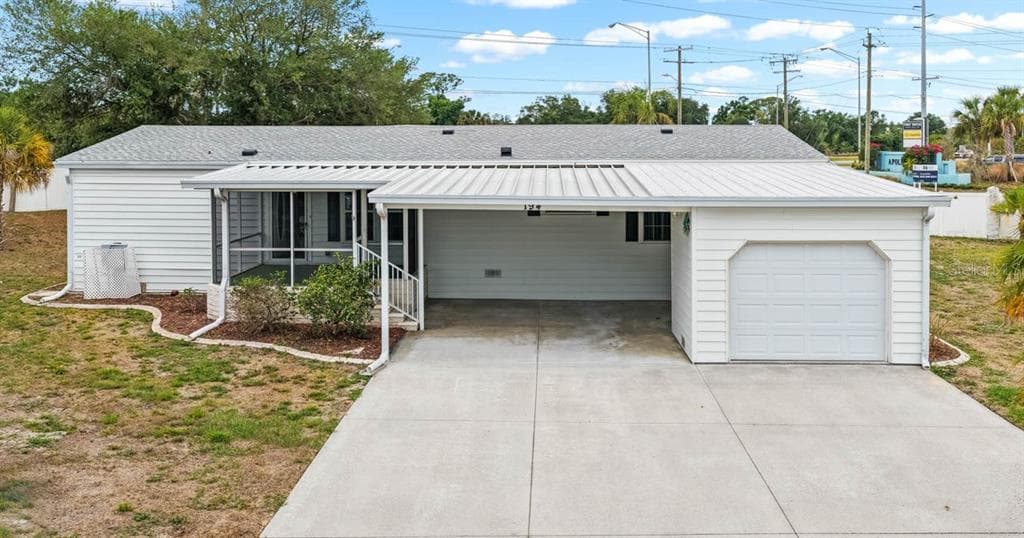 194 S PORT ROYAL LANE APOLLO BEACH, FL 33572