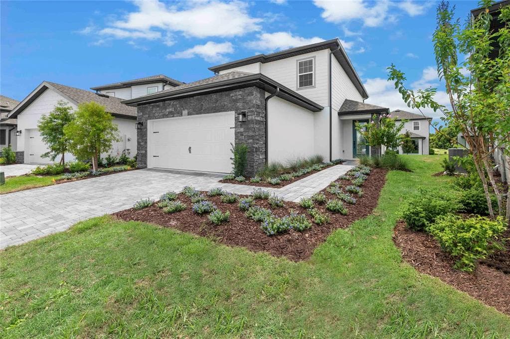 7737 SOMERSWORTH DRIVE KISSIMMEE, FL 34747
