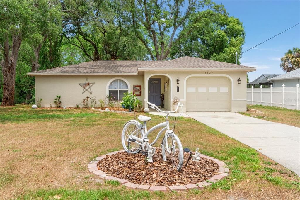 5525 PIEDMONT DRIVE SPRING HILL, FL 34606