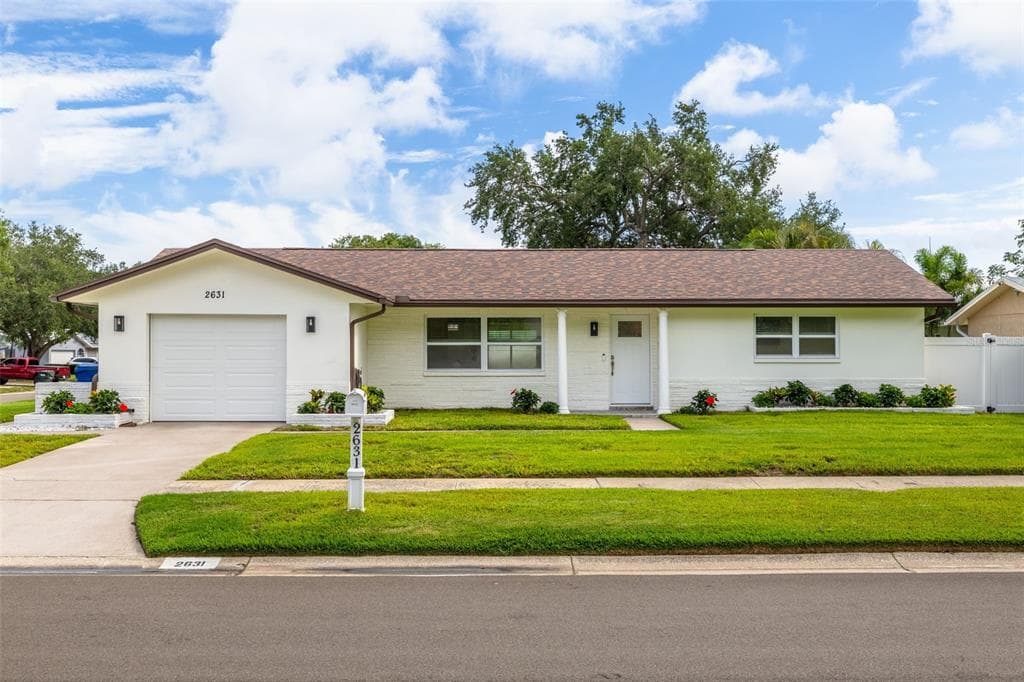 2631 OAKBROOK DRIVE LARGO, FL 33770