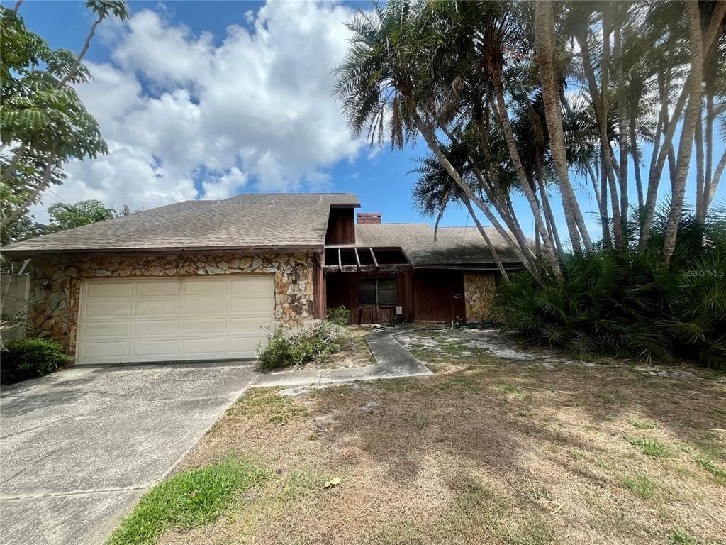 1315 74TH CIRCLE NE ST PETERSBURG, FL 33702