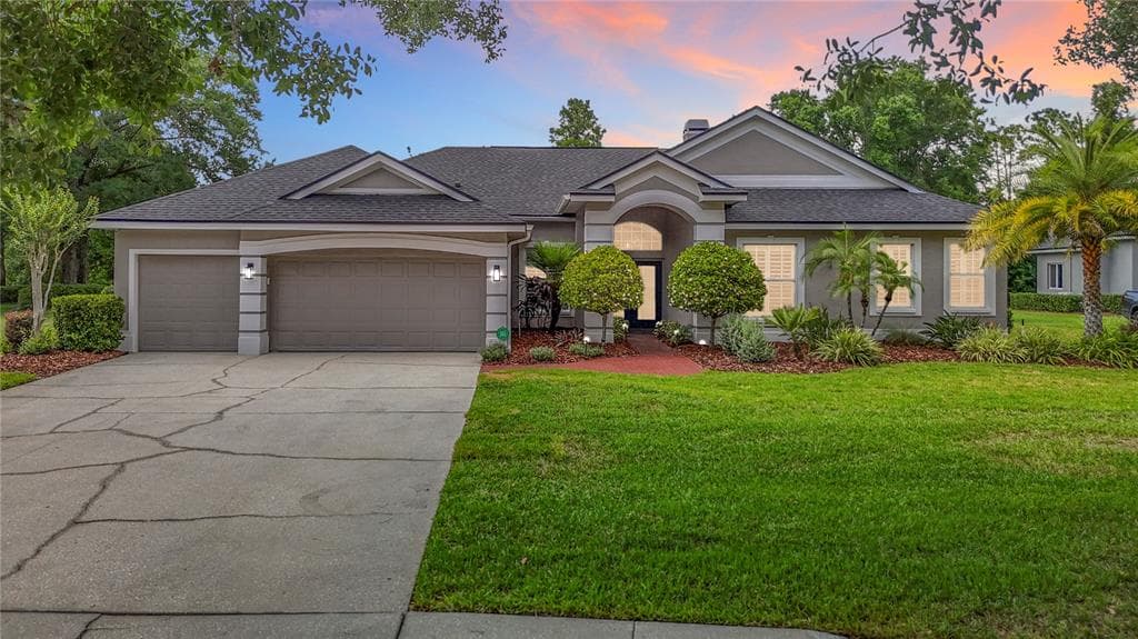 19128 CENTRE ROSE BOULEVARD LUTZ, FL 33558