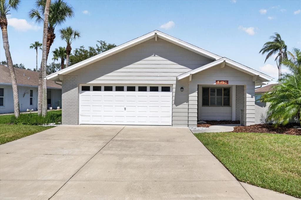 5420 DAHLGREN DRIVE NEW PORT RICHEY, FL 34652