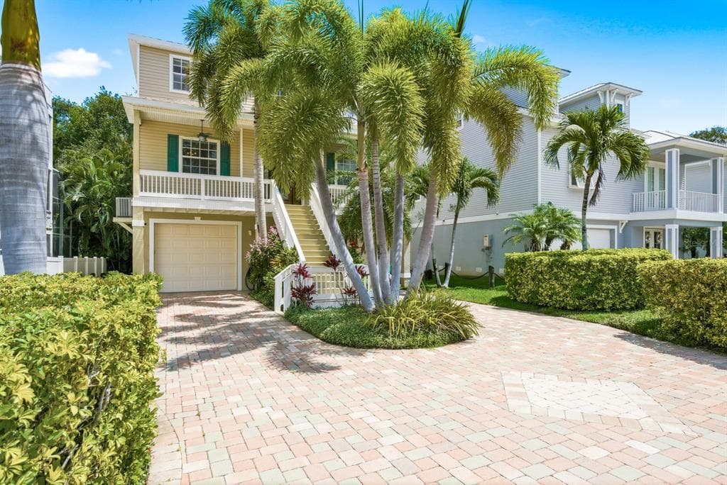 503 PALM AVENUE PALM HARBOR, FL 34683