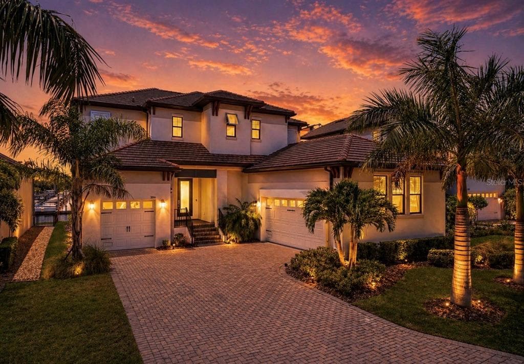 3016 CHRISTOPHERS WATCH LANE RUSKIN, FL 33570