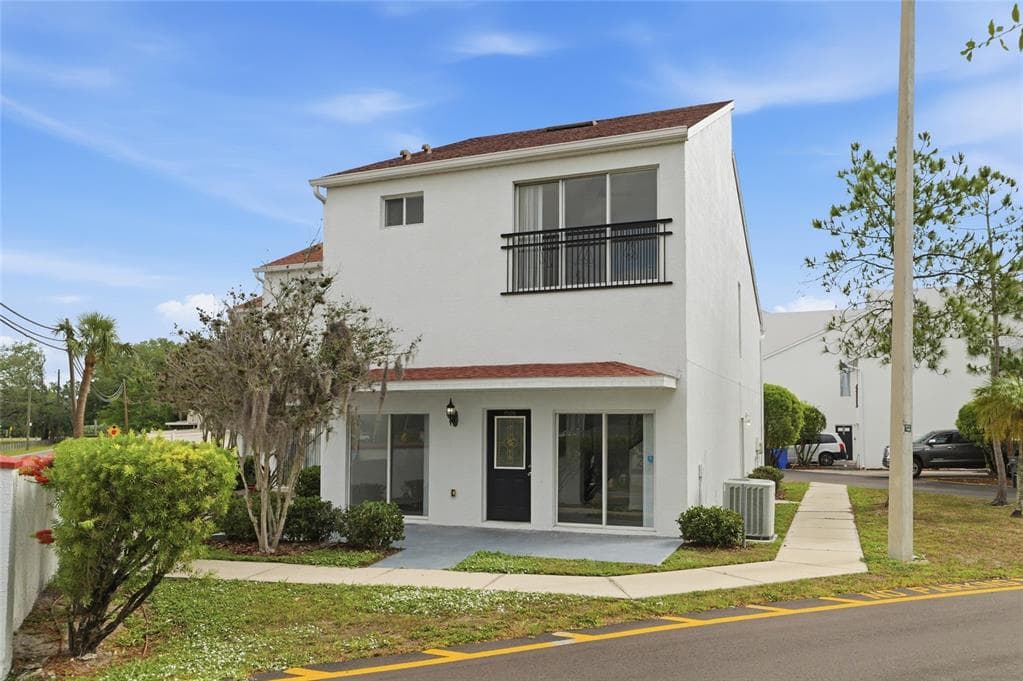 9506 CITRUS GLEN PLACE UNIT 9506 TAMPA, FL 33618