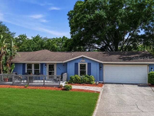 391 WALNUT COURT PALM HARBOR, FL 34683