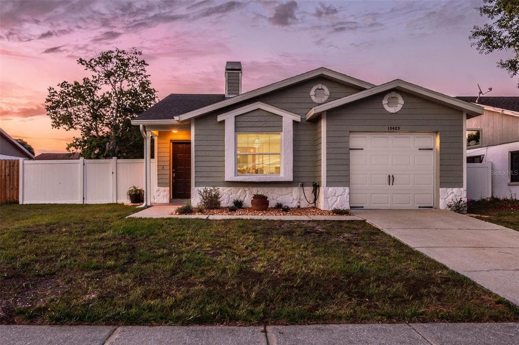 13423 LARAWAY DRIVE RIVERVIEW, FL 33579
