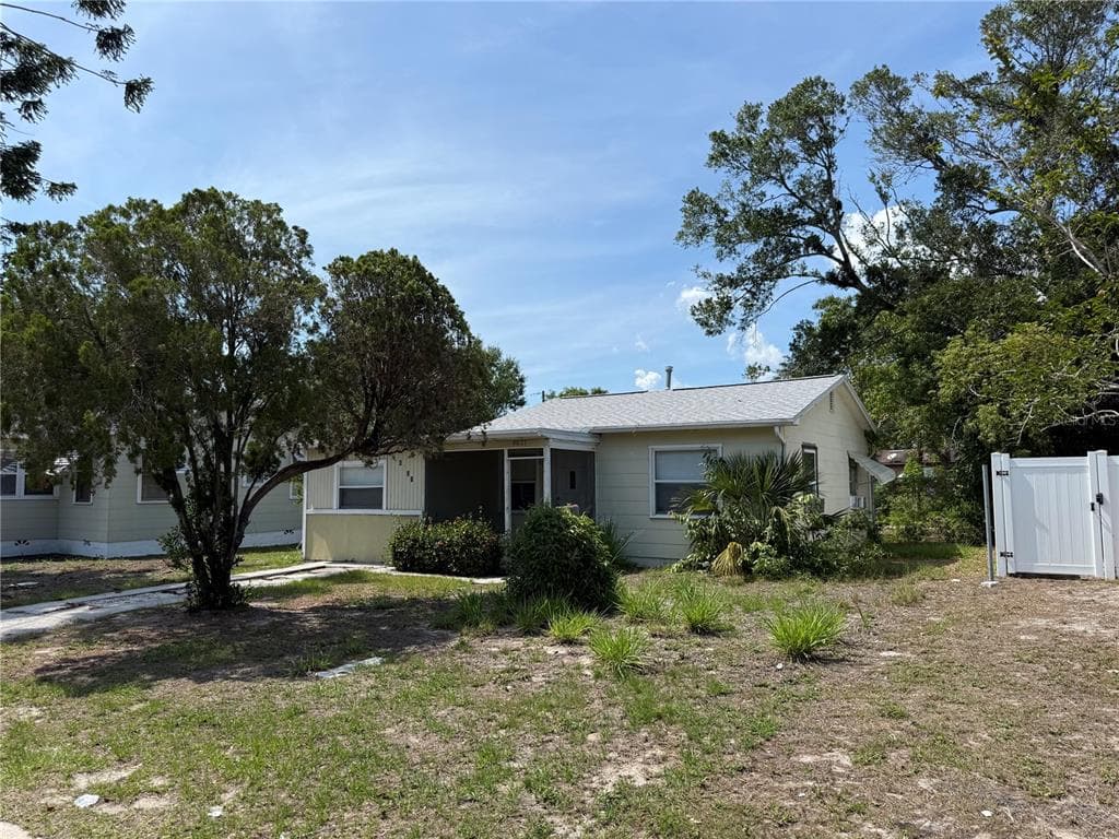 4621 17TH AVENUE S ST PETERSBURG, FL 33711