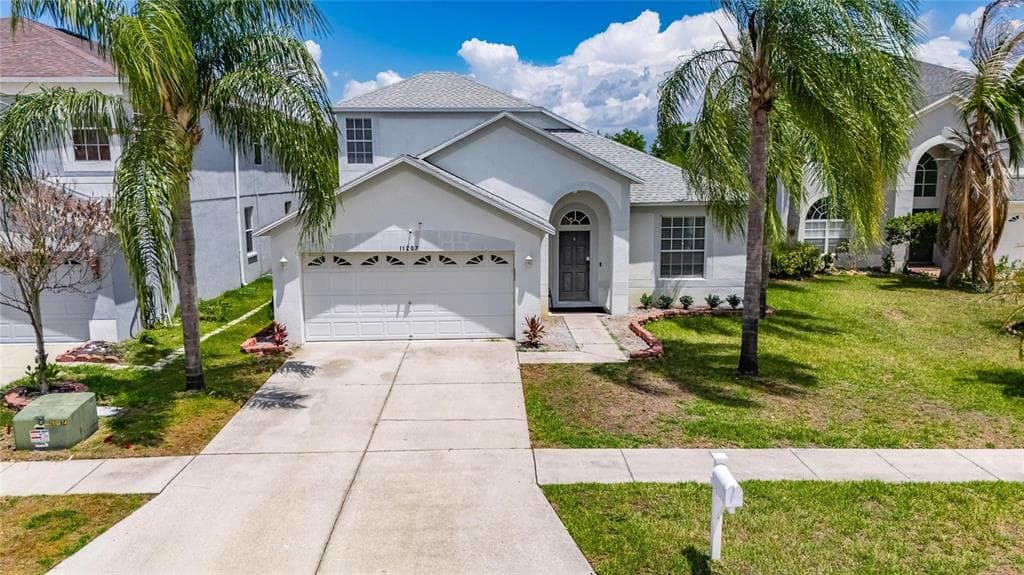 11207 VILLAGE BROOK DRIVE RIVERVIEW, FL 33579