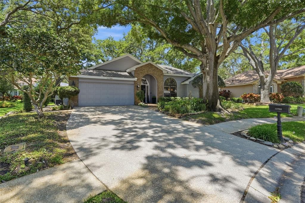 11760 ASHLEY COURT SEMINOLE, FL 33772