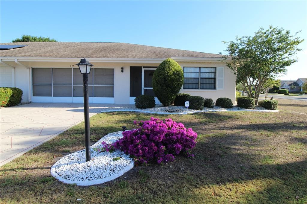 301 BRYCE COURT SUN CITY CENTER, FL 33573