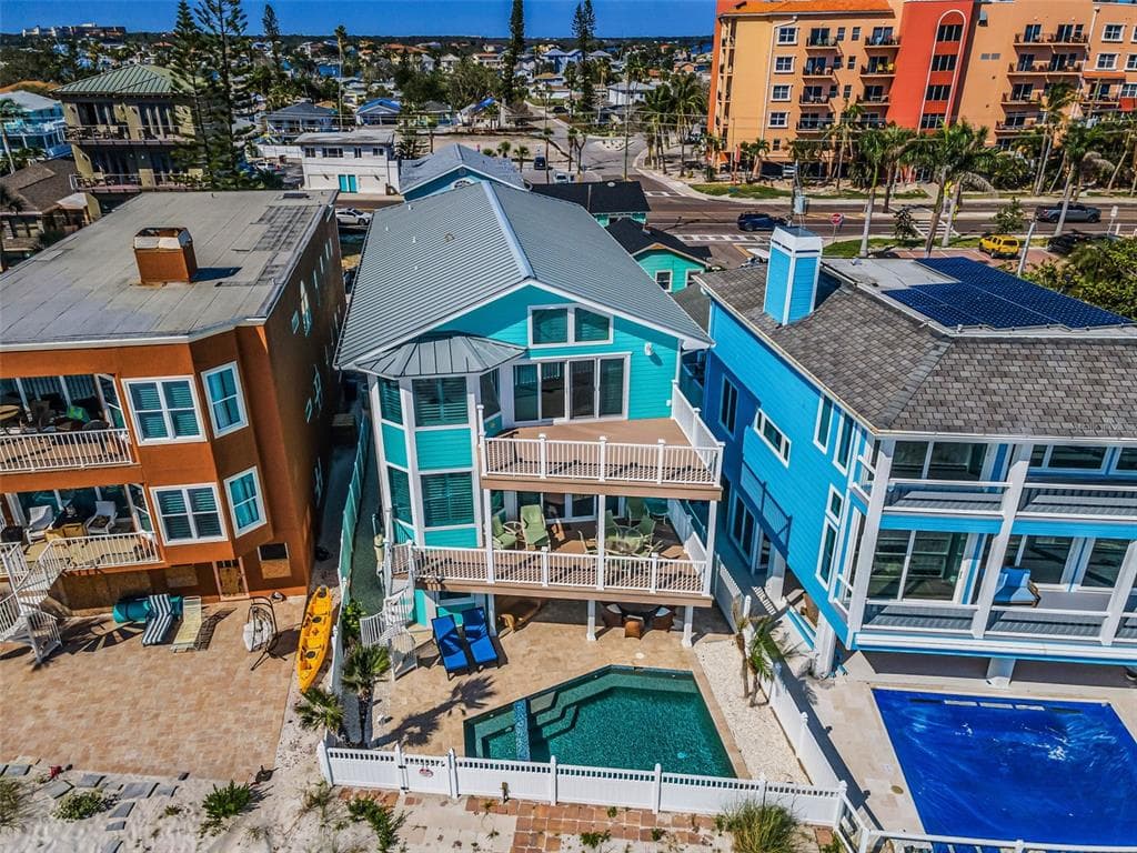 13303 GULF LANE MADEIRA BEACH, FL 33708