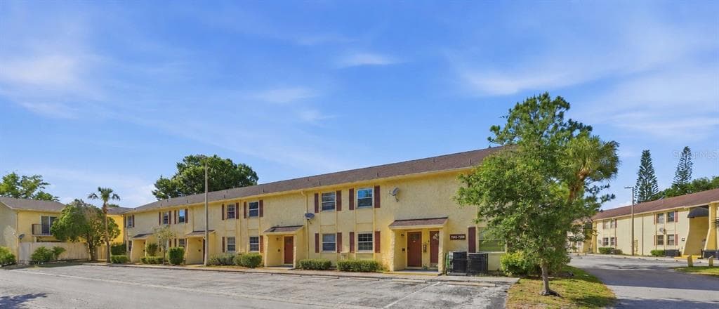 7551 ABONADO ROAD TAMPA, FL 33615