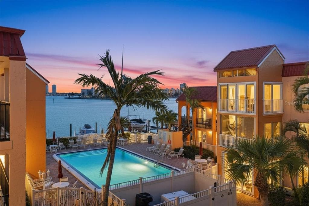 8911 BLIND PASS ROAD UNIT 118 ST PETE BEACH, FL 33706