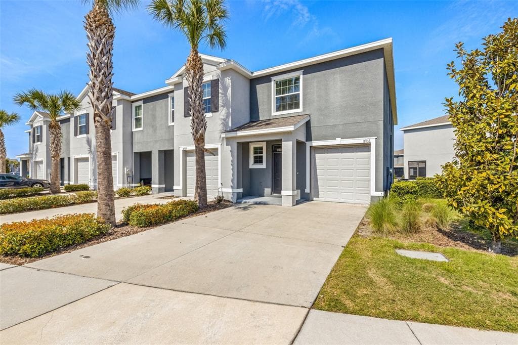 8933 INDIGO TRAIL LOOP RIVERVIEW, FL 33578