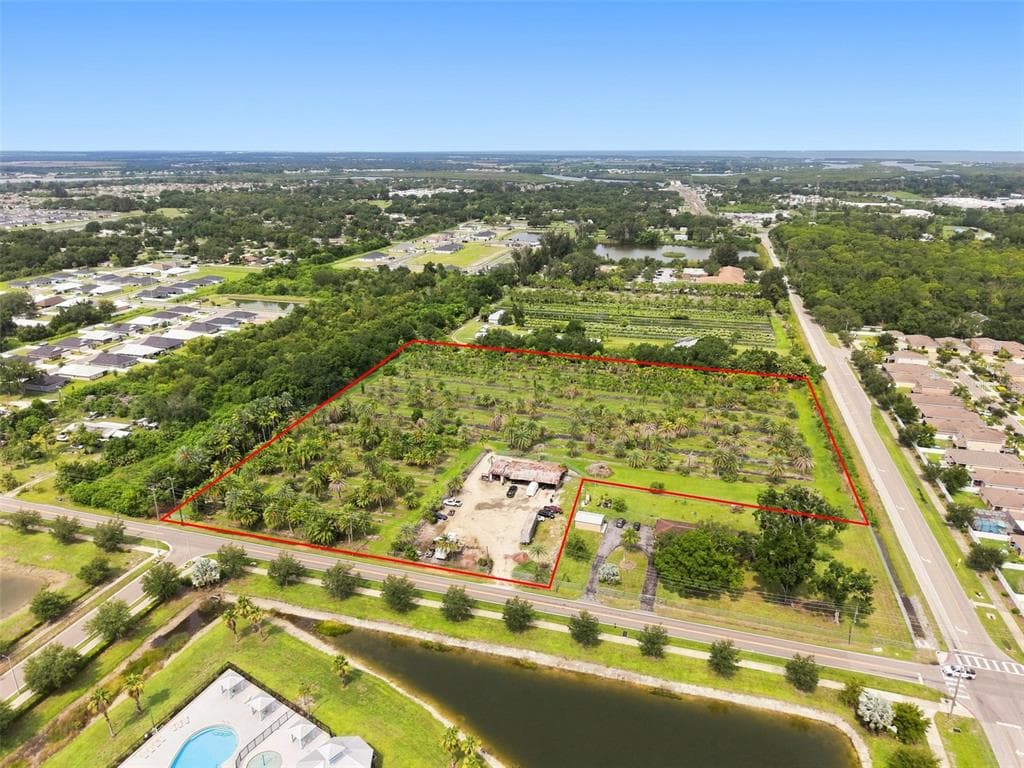 1405 6TH STREET SE RUSKIN, FL 33570