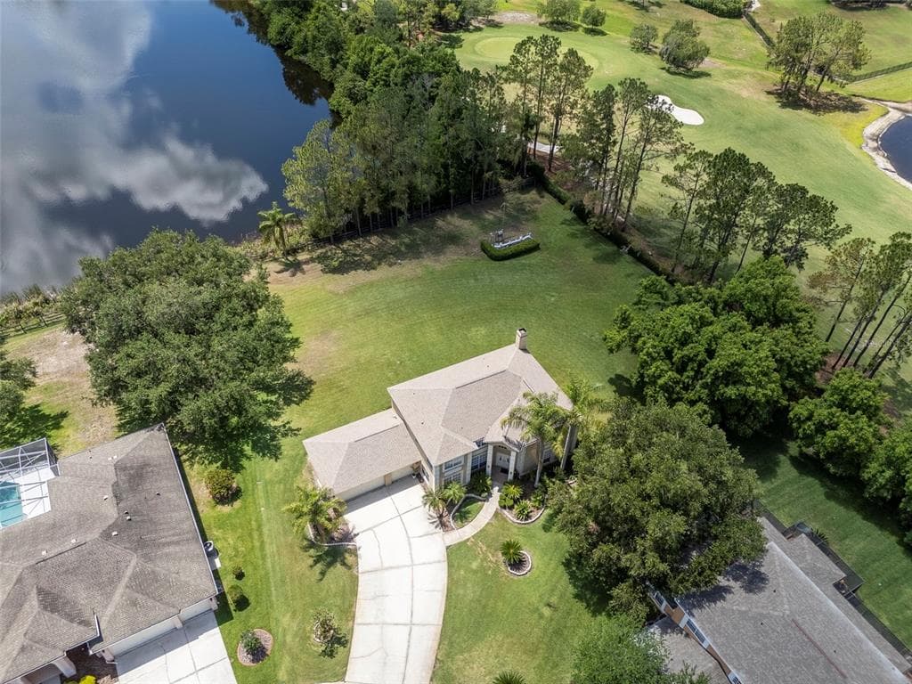 18511 BITTERN AVENUE LUTZ, FL 33558