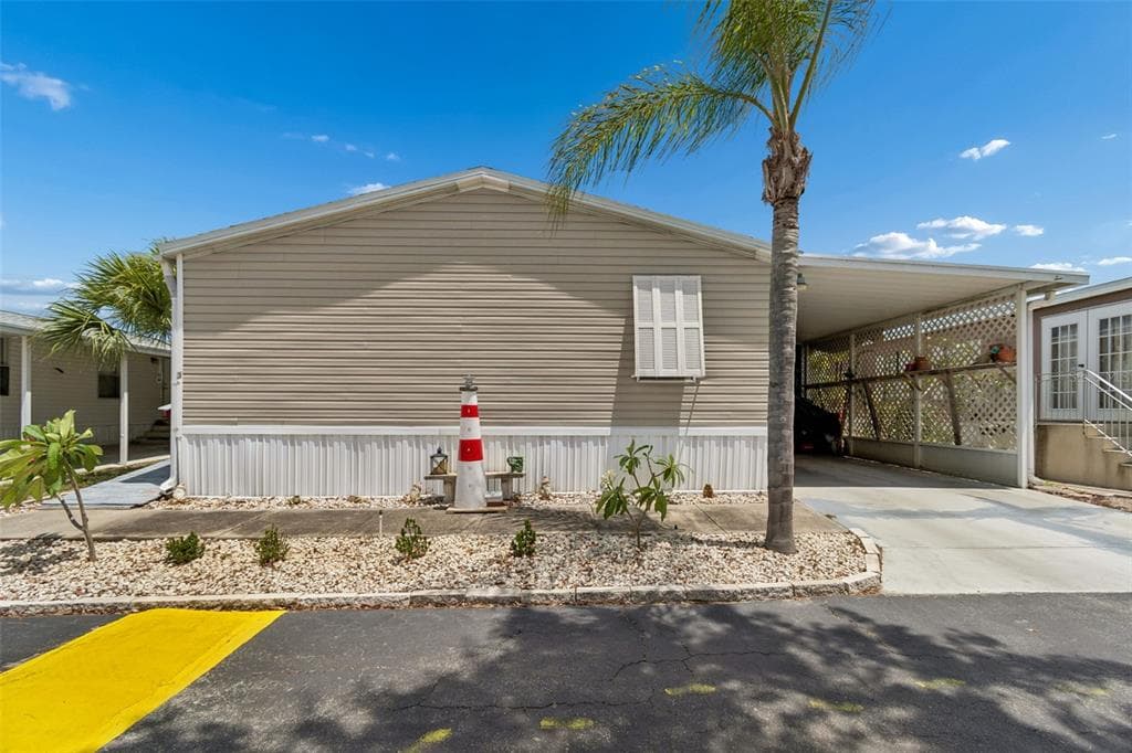 12701 126TH AVENUE UNIT 63 LARGO, FL 33774