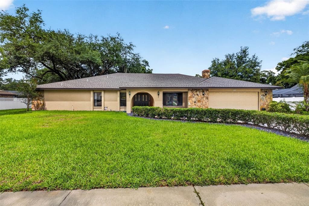 11004 THERESA ARBOR DRIVE TEMPLE TERRACE, FL 33617